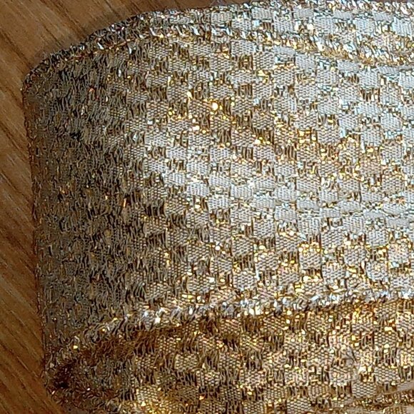 ๐ฏ 10 for $12 / Thick Gold Tone Ribbon - Picture 7 of 8